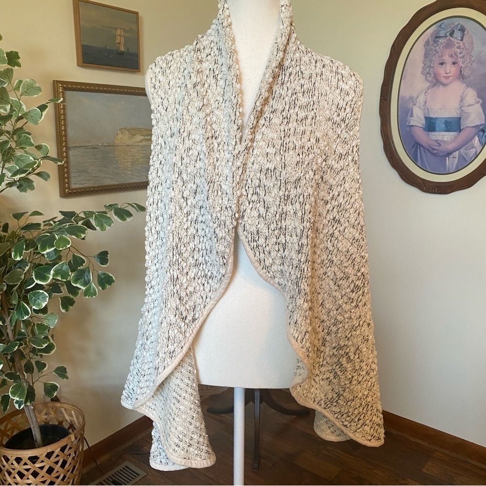 Altar’d State • Cream Bouclé Knit Open Front Vest Cardigan • Size Small
